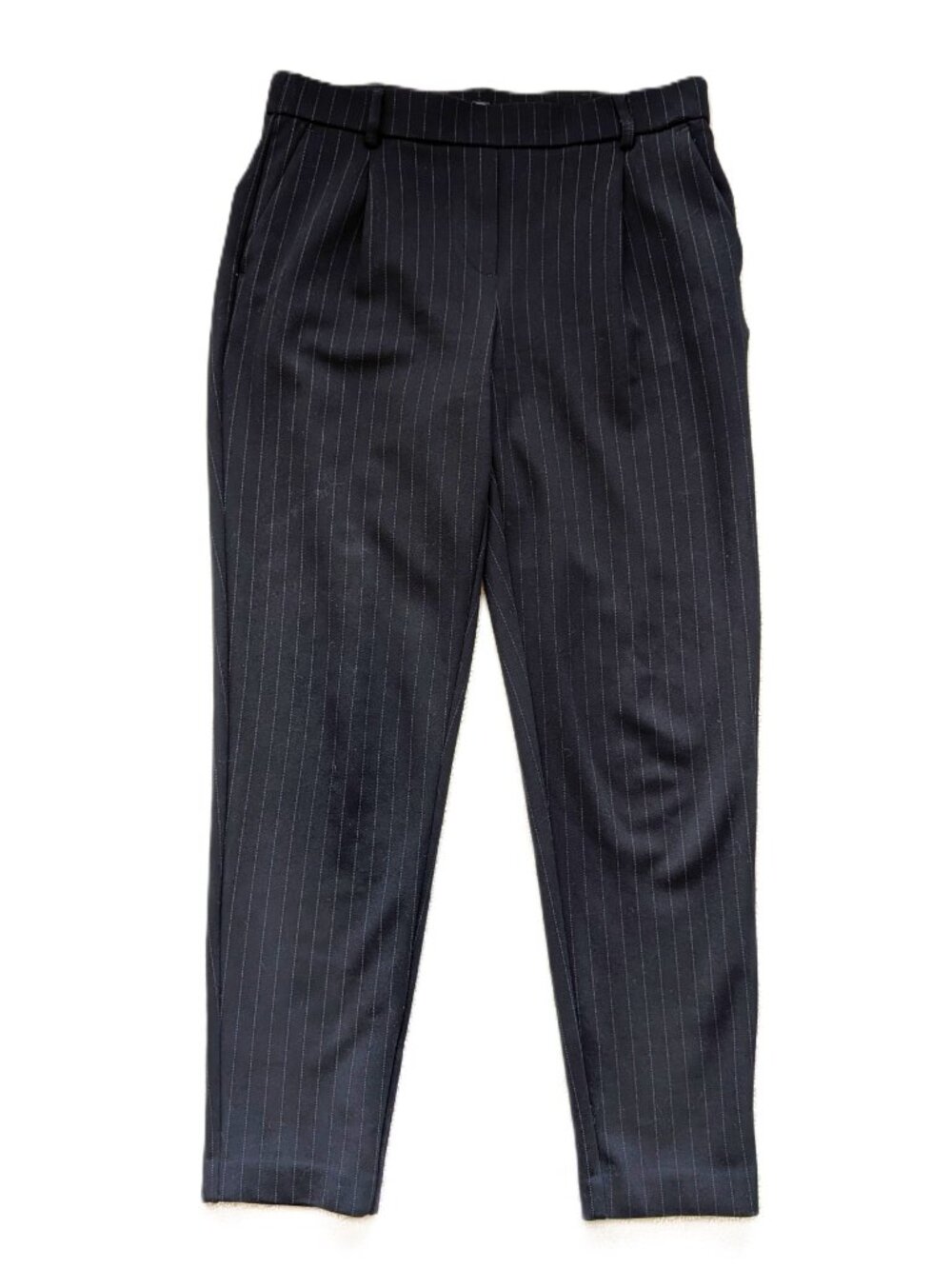 RW&CO Black & White Pinstripe Ankle Pants | Medium